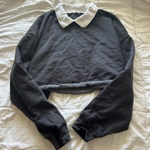 Brandy Melville Black Cropped Sweater with White Collar